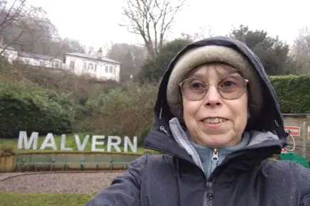 Helen Davies Helen Davies